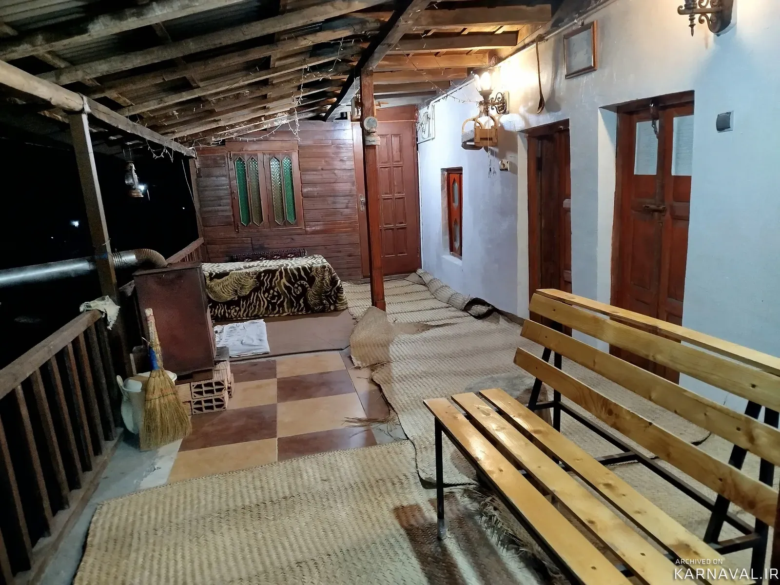 کلبه سنتی و چوبی جنگلی بهشت پاییزه آلاشت  سوادکوه