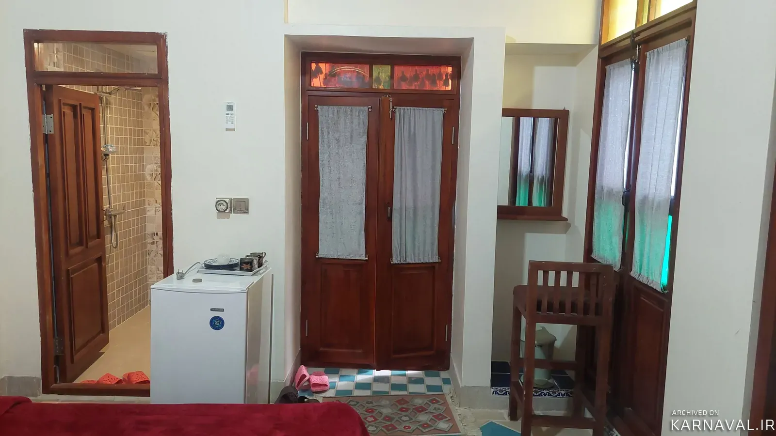 هتل سنتی اقامتگاه سنتی ملک تاج(واحد سه دری) شیراز هتل سنتی اقامتگاه سنتی ملک تاج(واحد سه دری) شیراز