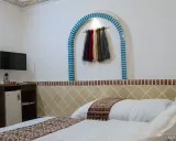 اقامتگاه بومگردی دیاوا (اتاق فرش 1) با صبحانه رایگان نطنز اقامتگاه بومگردی دیاوا (اتاق فرش 1) با صبحانه رایگان نطنز