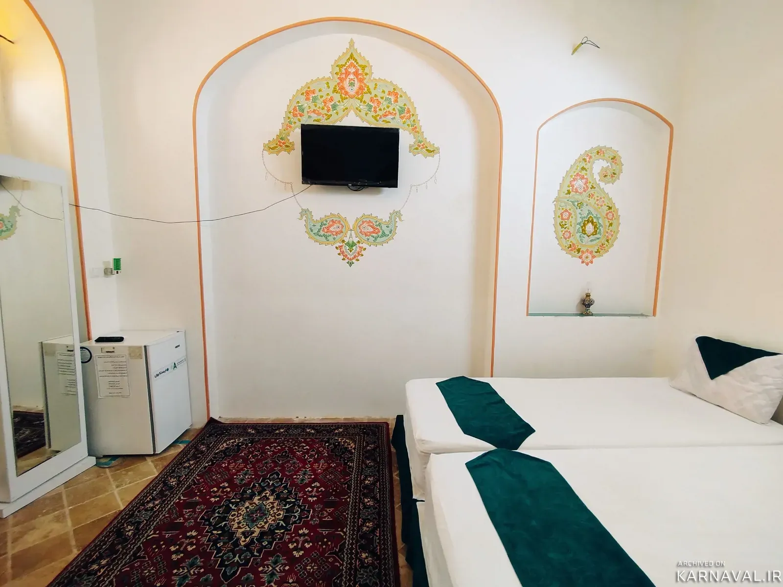 هتل سنتی چهارباغ (۱۰۳) با صبحانه رایگان کاشان