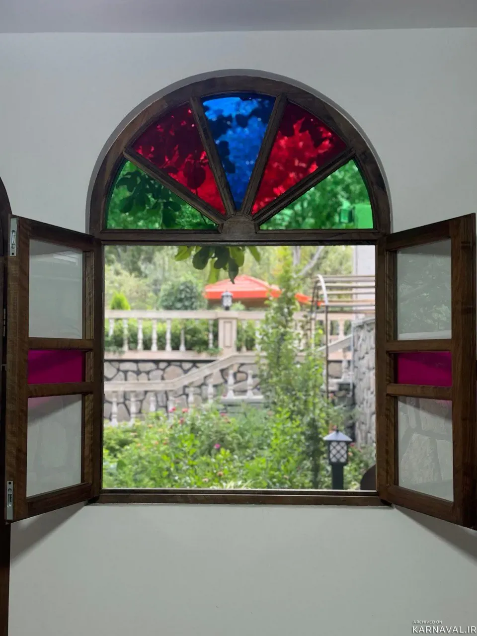 ویلا مهر و ماه شهمیرزاد