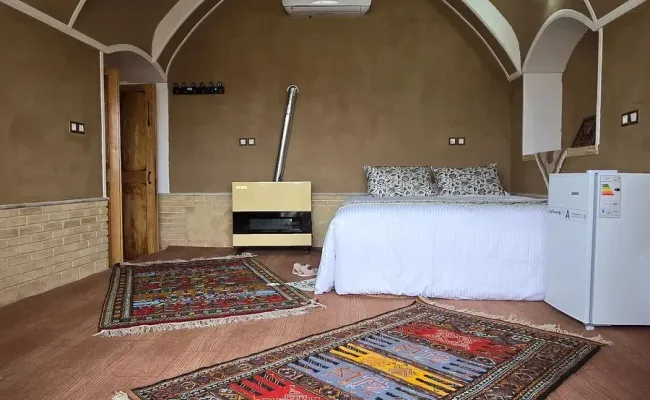 اقامتگاه بومگردی عمارت مهر بانو (اتاق مهربانو) عقدا اقامتگاه بومگردی عمارت مهر بانو (اتاق مهربانو) عقدا