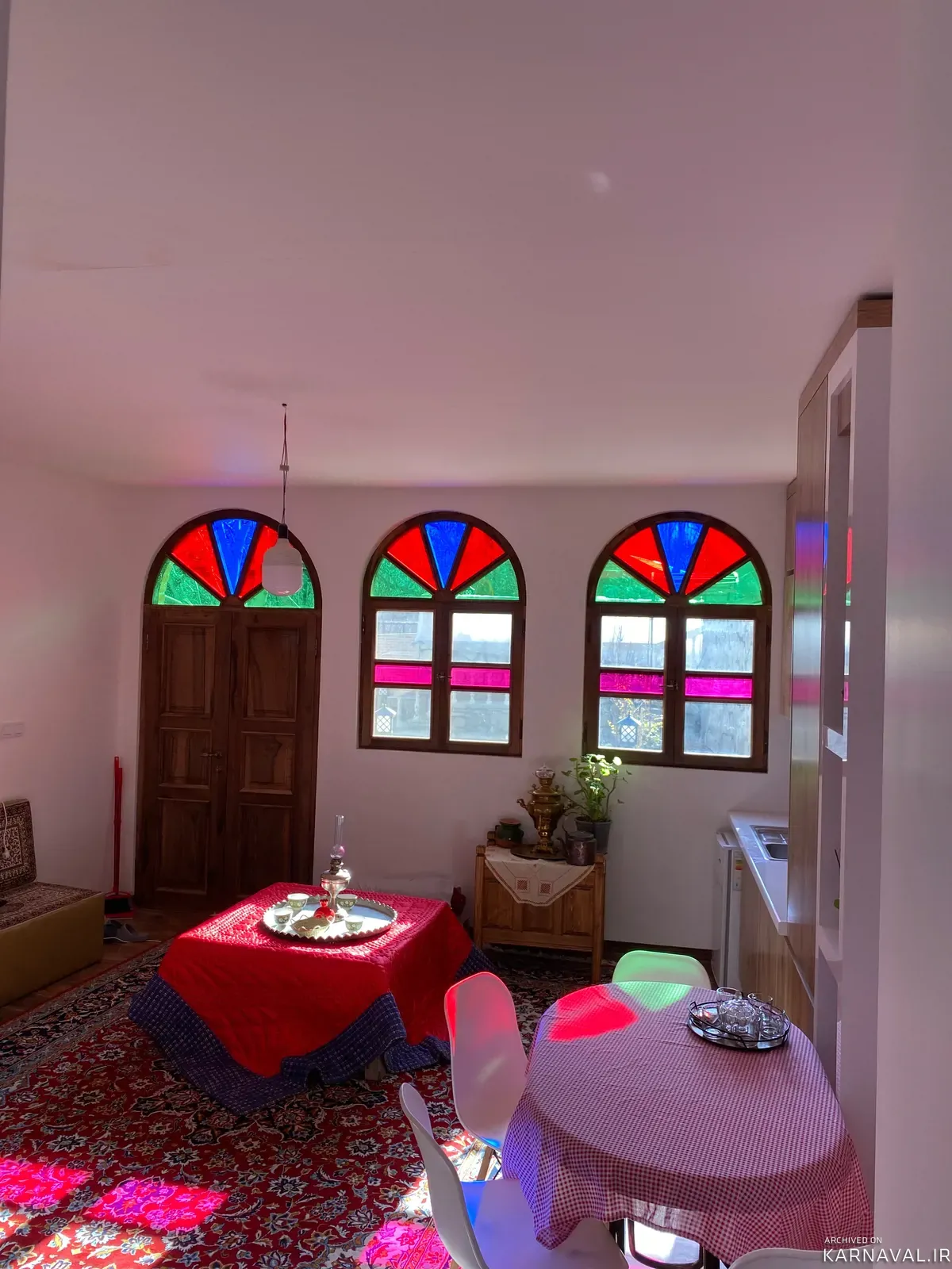 ویلا مهر و ماه شهمیرزاد