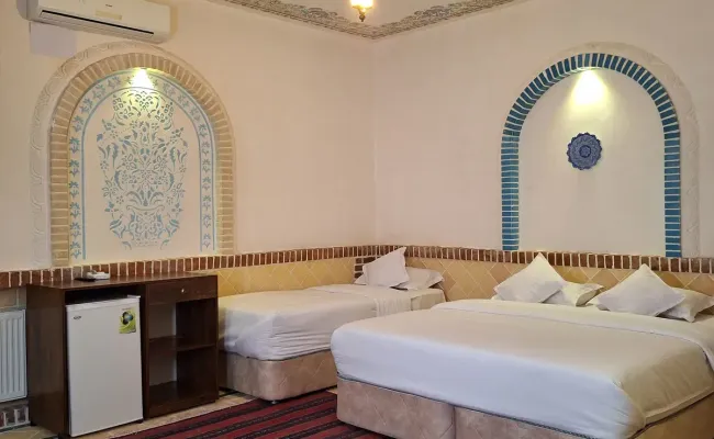 اقامتگاه بومگردی دیاوا (اتاق مینا 2) با صبحانه رایگان نطنز اقامتگاه بومگردی دیاوا (اتاق مینا 2) با صبحانه رایگان نطنز