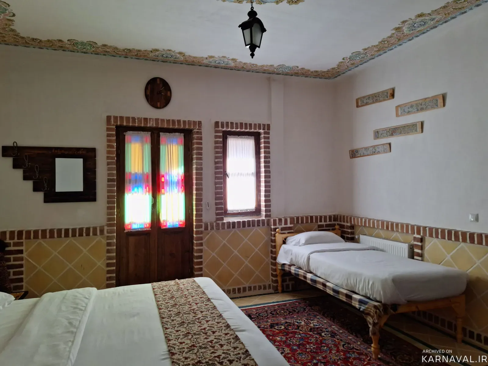 اقامتگاه بوم‌گردی دیاوا (اتاق فرش 1) با صبحانه رایگان نطنز