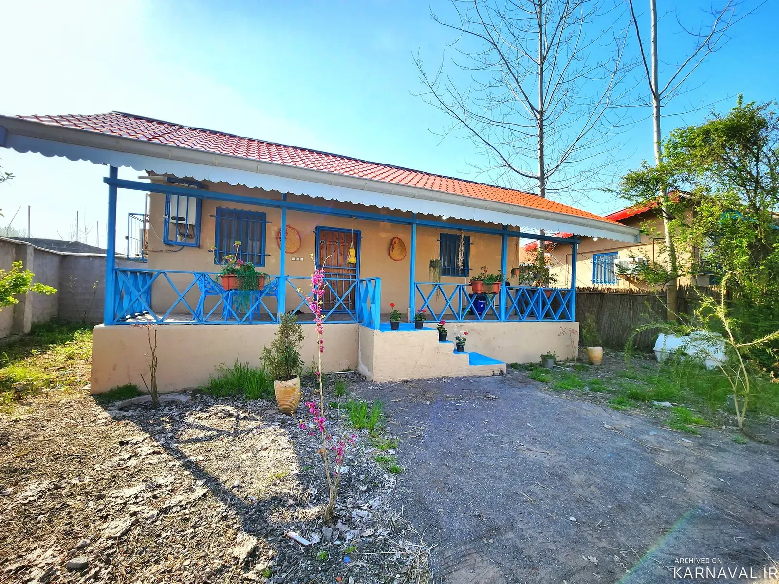 ویلا  سنتی افرا  انزلی