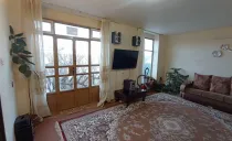 ویلا کرچگان باغ بهادران ویلا کرچگان باغ بهادران