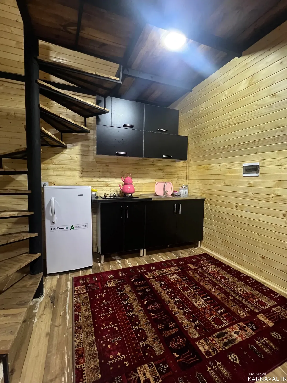 کلبه سوئیسی ثمین سراوان