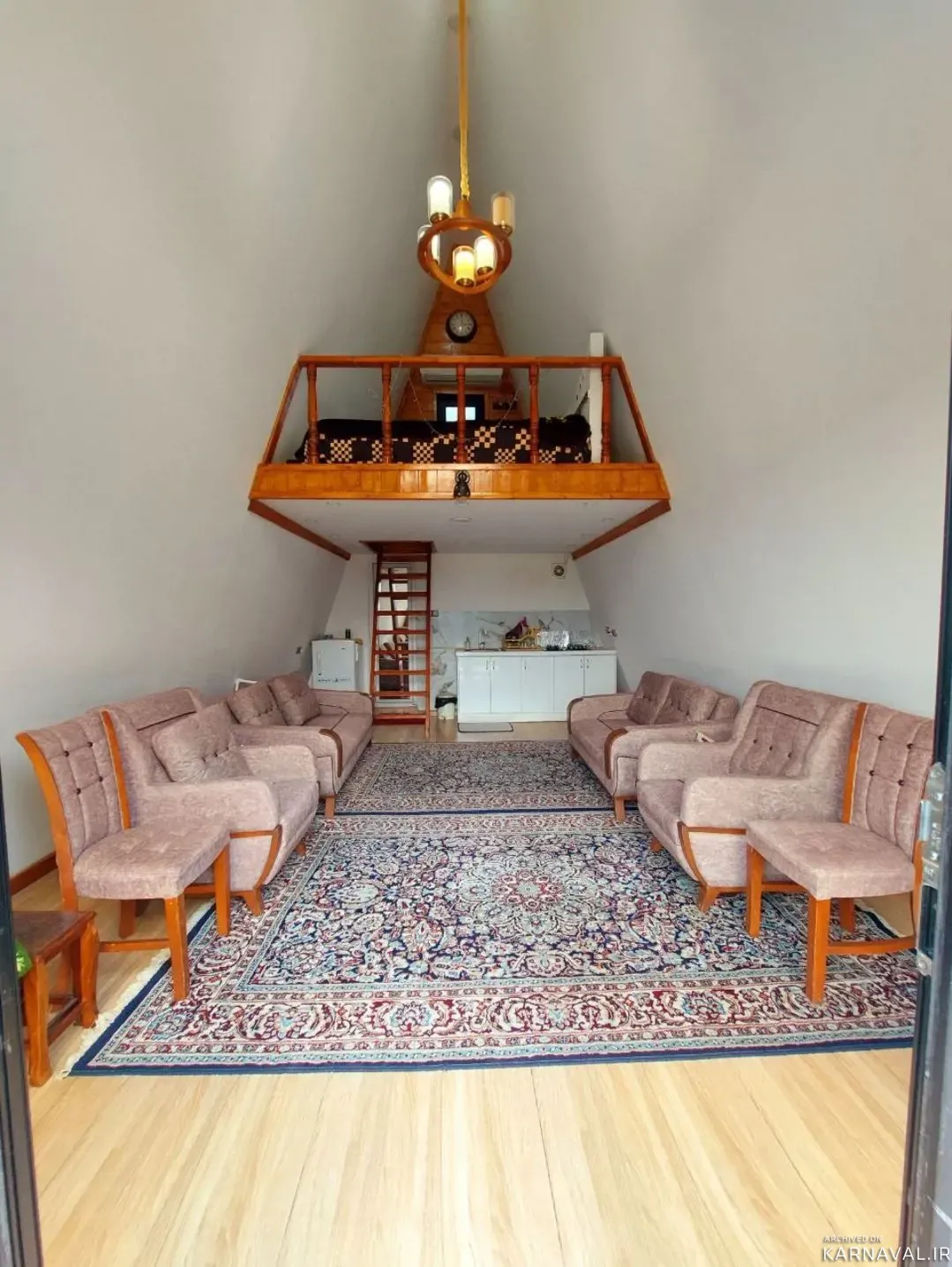 کلبه سوئیسی رایمون با جکوزی  لاهیجان
