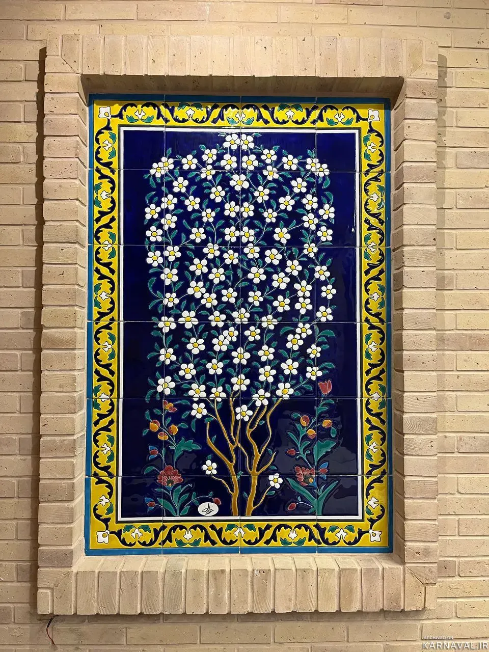 هتل سنتی ماه گیسو (بابونه)  شیراز