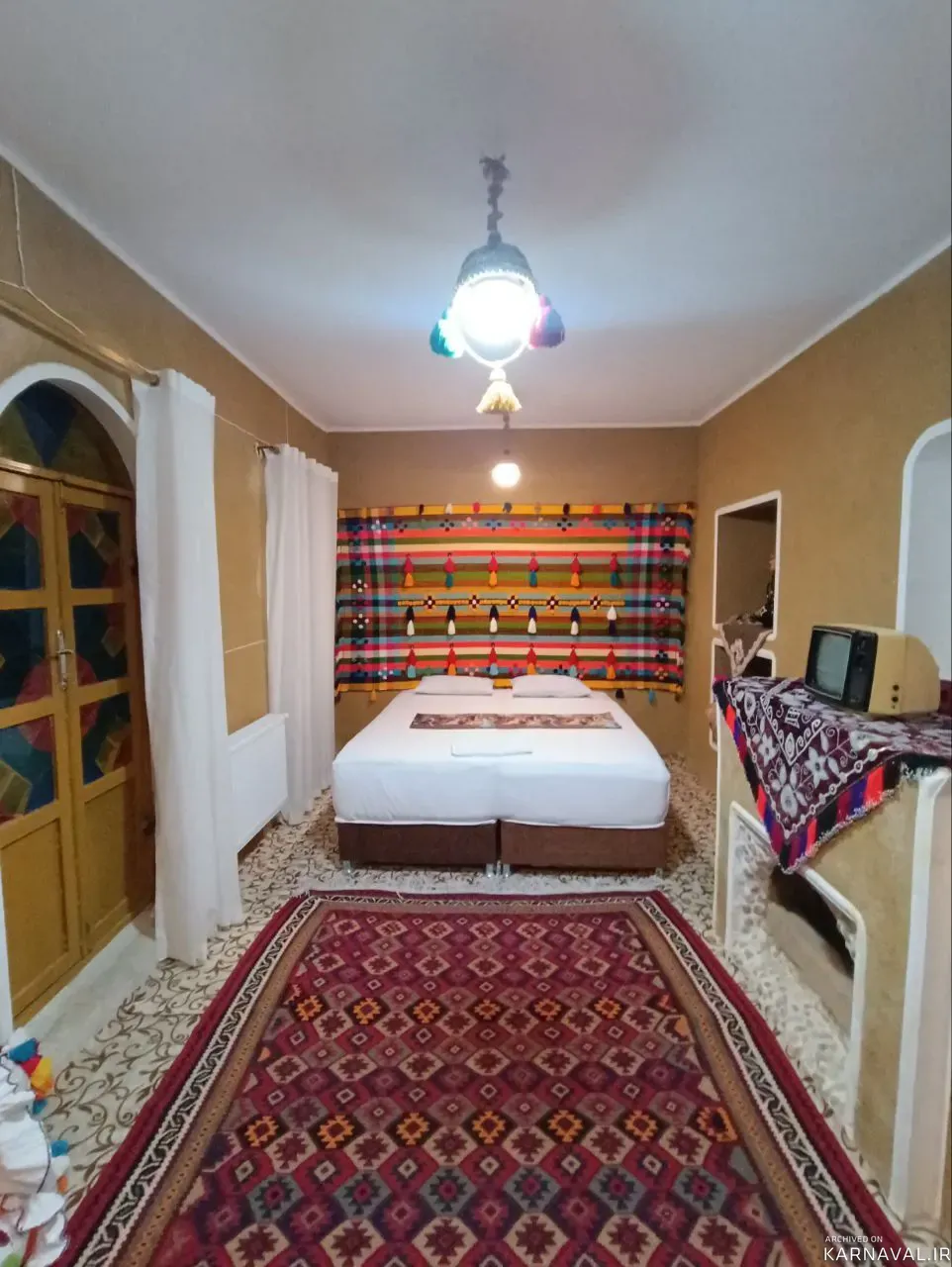 اقامتگاه بومگردی خونه ایوونی (اتاق سه دری) اقلید اقامتگاه بومگردی خونه ایوونی (اتاق سه دری) اقلید