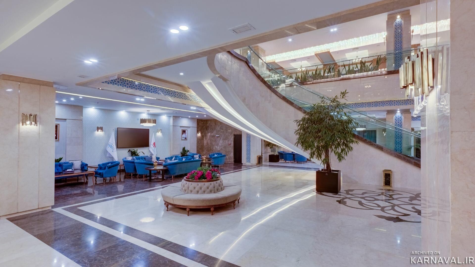 هتل خورشید هشتم رئوف کوثر