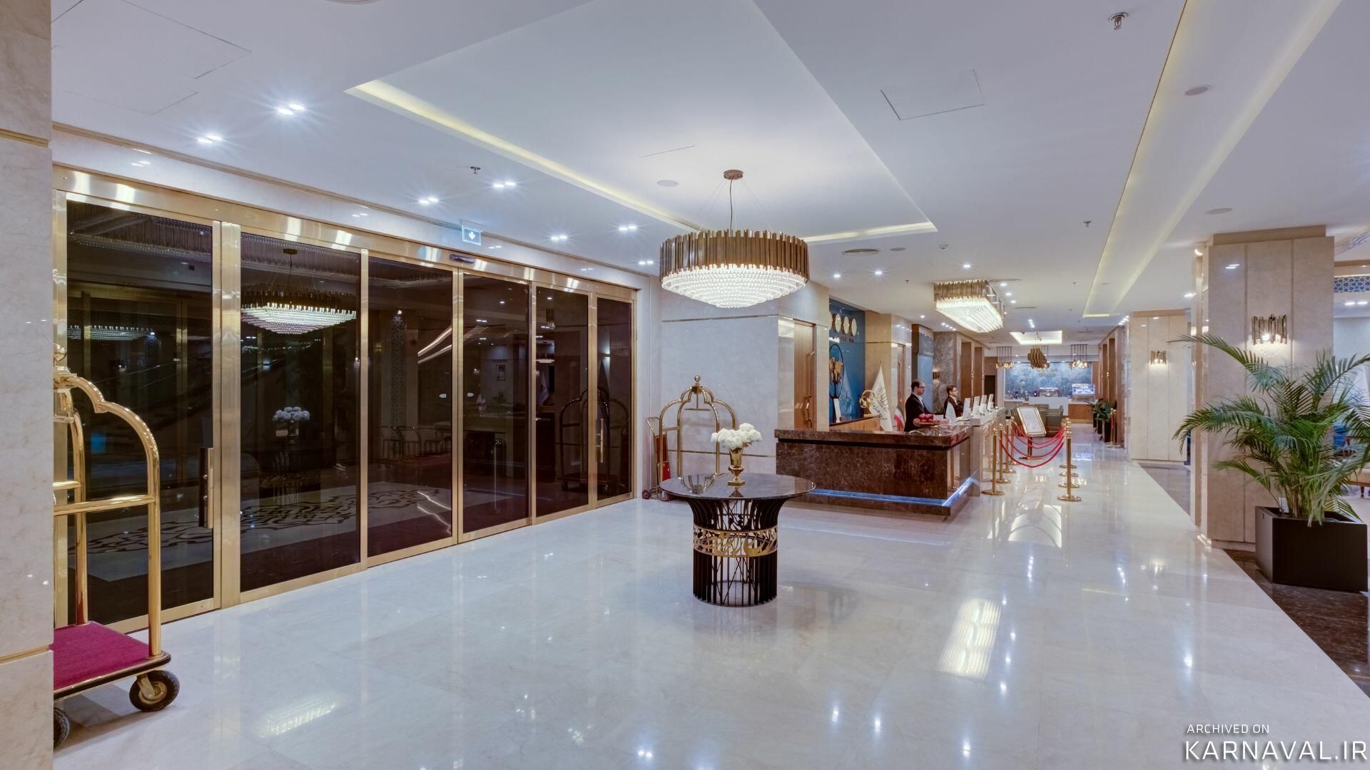 هتل خورشید هشتم رئوف کوثر