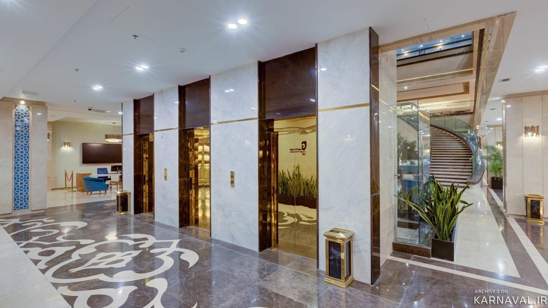 هتل خورشید هشتم رئوف کوثر