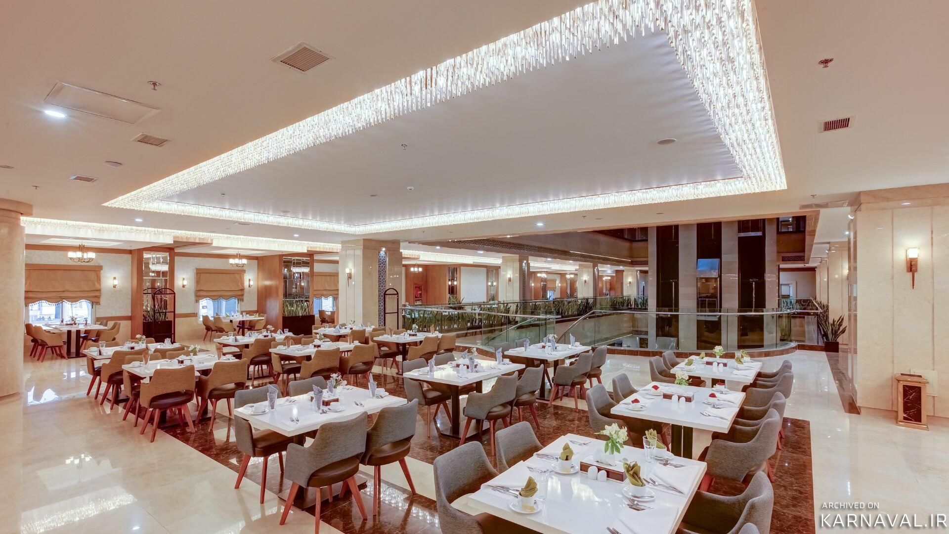 هتل خورشید هشتم رئوف کوثر