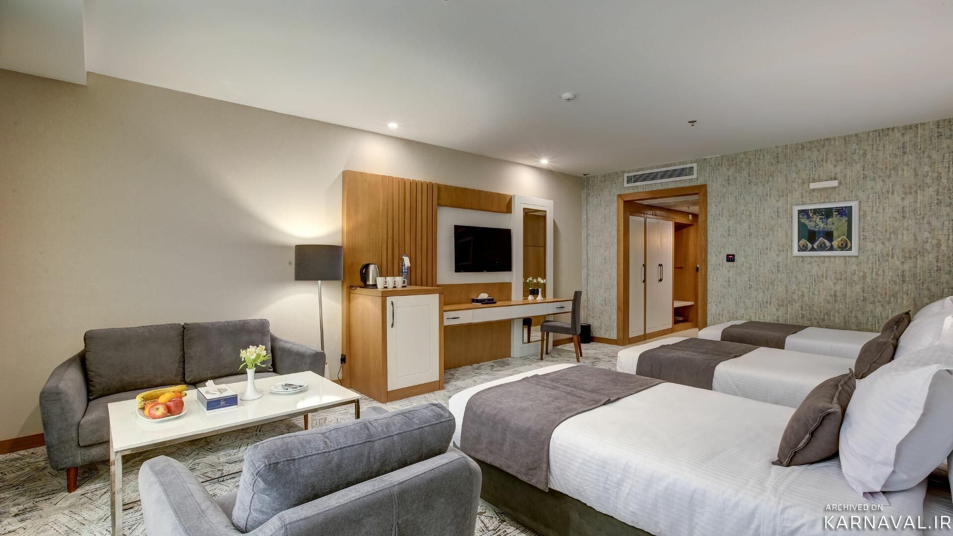 هتل خورشید هشتم رئوف کوثر