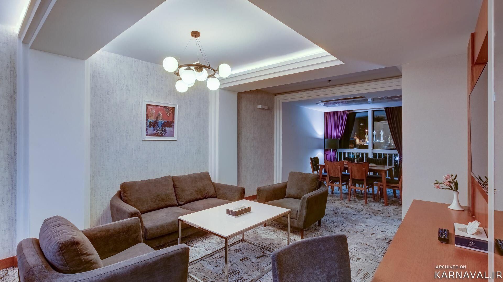 هتل خورشید هشتم رئوف کوثر