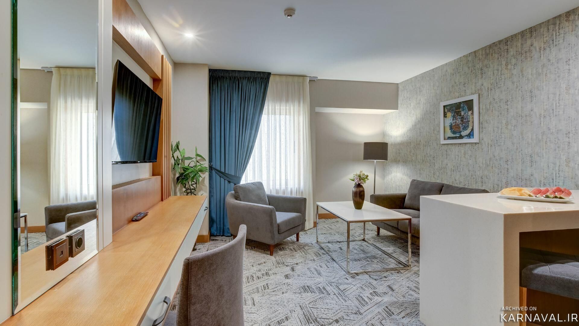 هتل خورشید هشتم رئوف کوثر