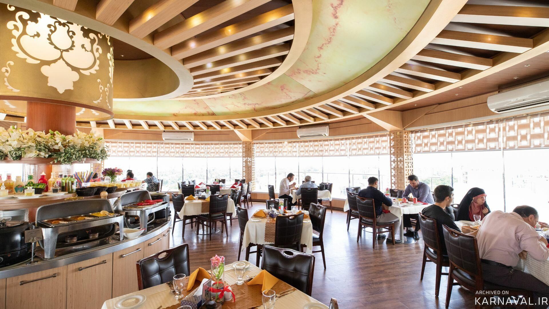 هتل آسمان اصفهان