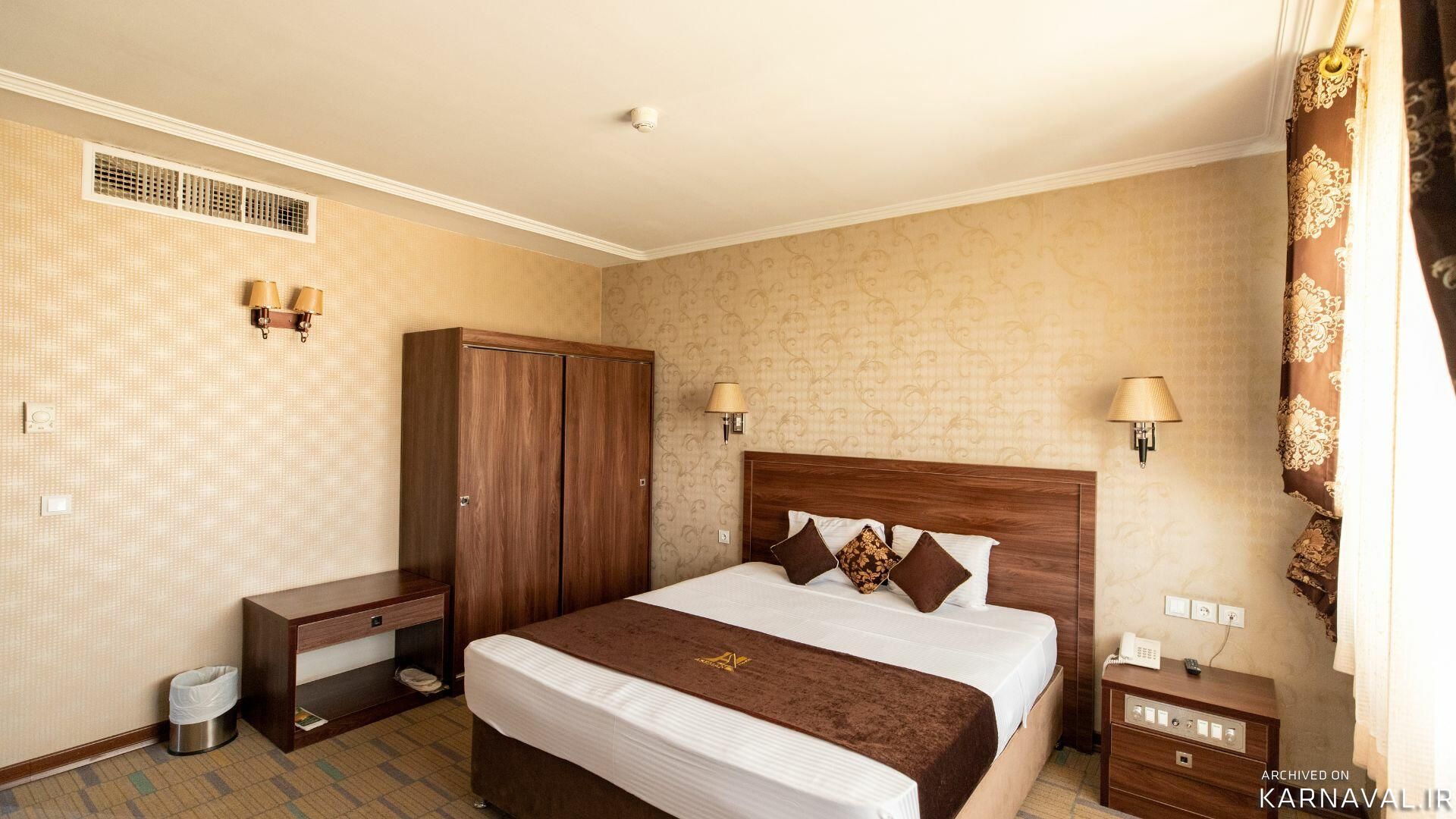 هتل آسمان اصفهان