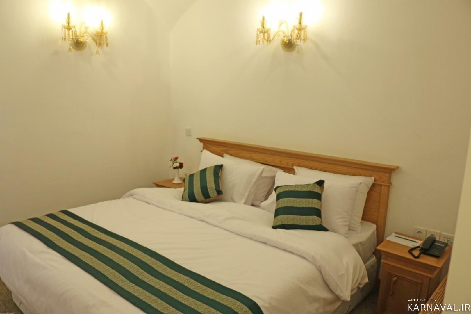 هتل بوتیک کاروانیکا کرمان