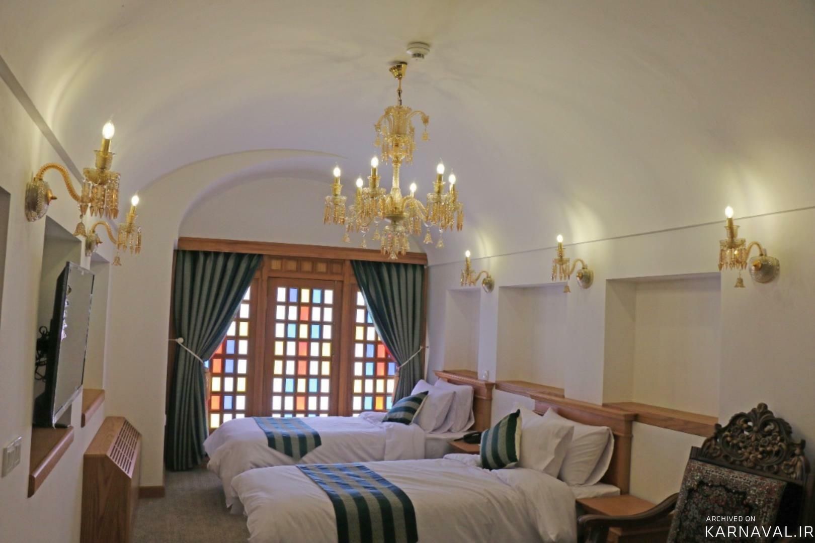 هتل بوتیک کاروانیکا کرمان