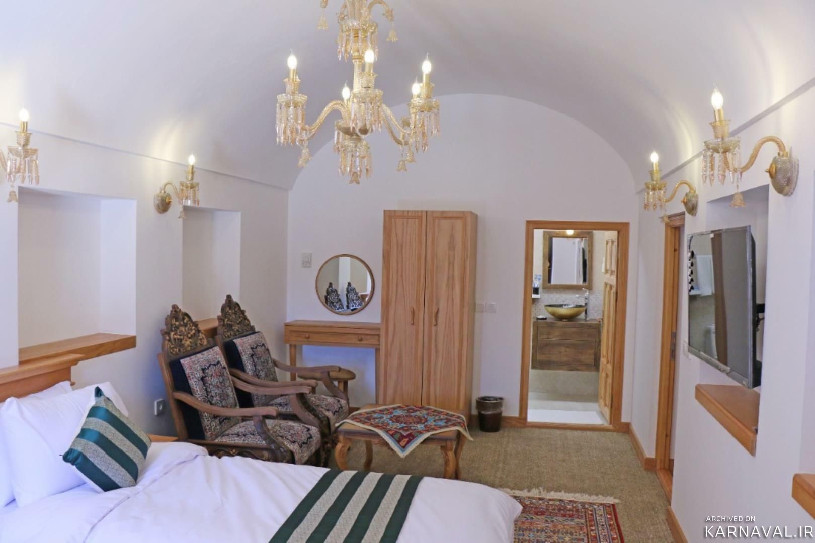 هتل بوتیک کاروانیکا کرمان