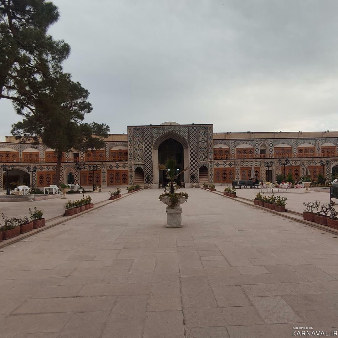 هتل بوتیک کاروانیکا کرمان