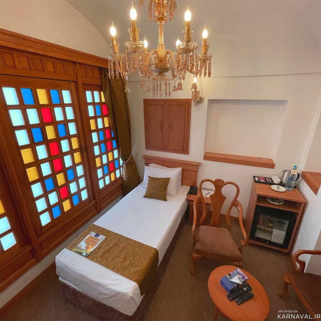 هتل بوتیک کاروانیکا کرمان