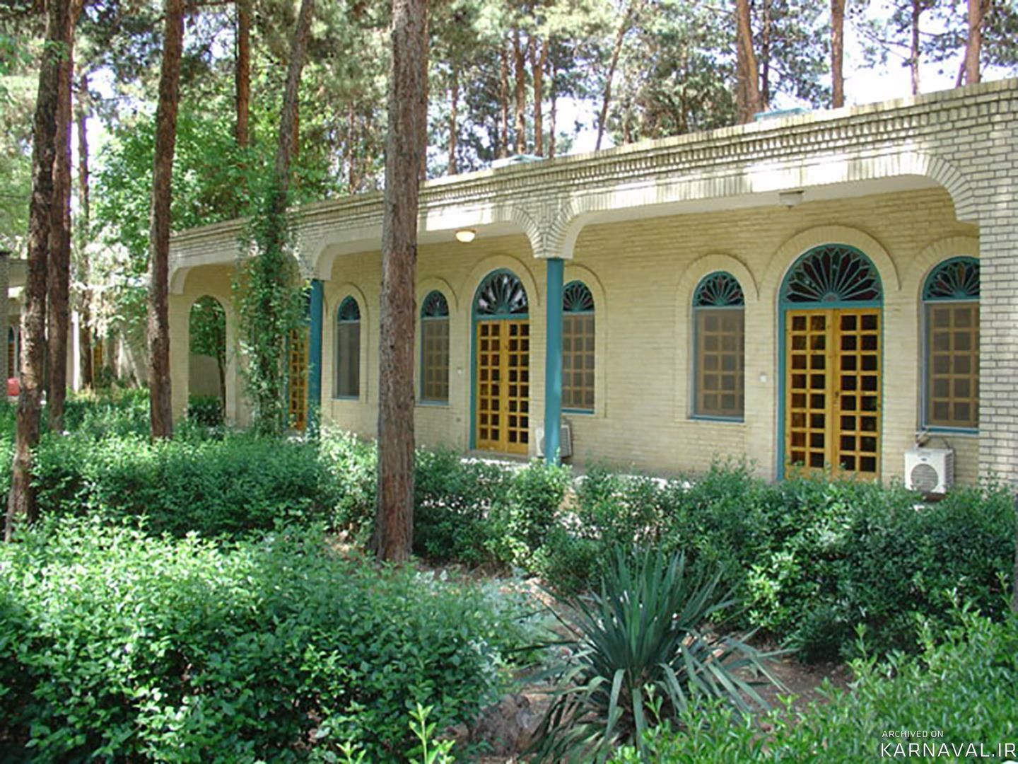 هتل پارسیان صفاییه