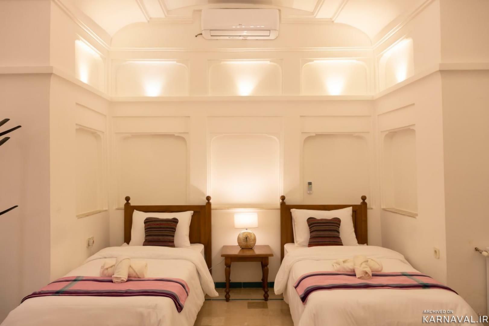 هتل بوتیک کتروا یزد