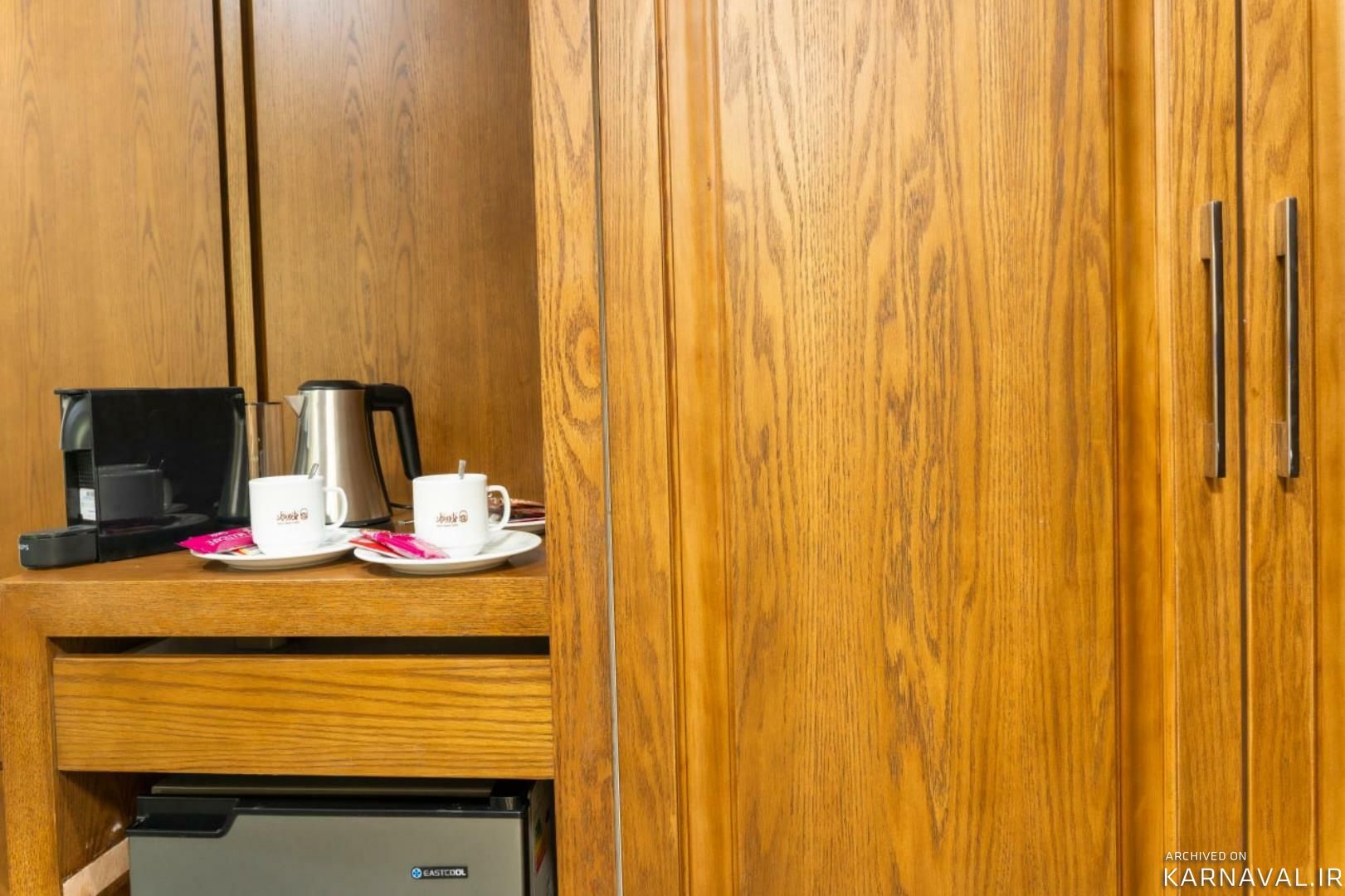 هتل نور حیات تهران