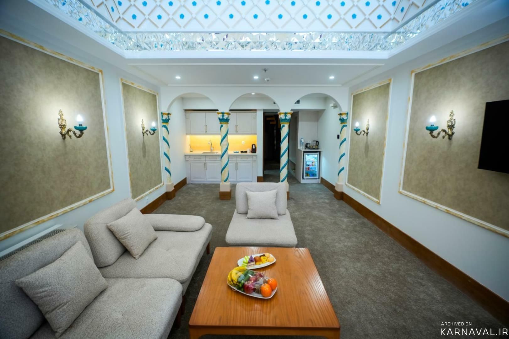 هتل خورشید هشتم رئوف کوثر