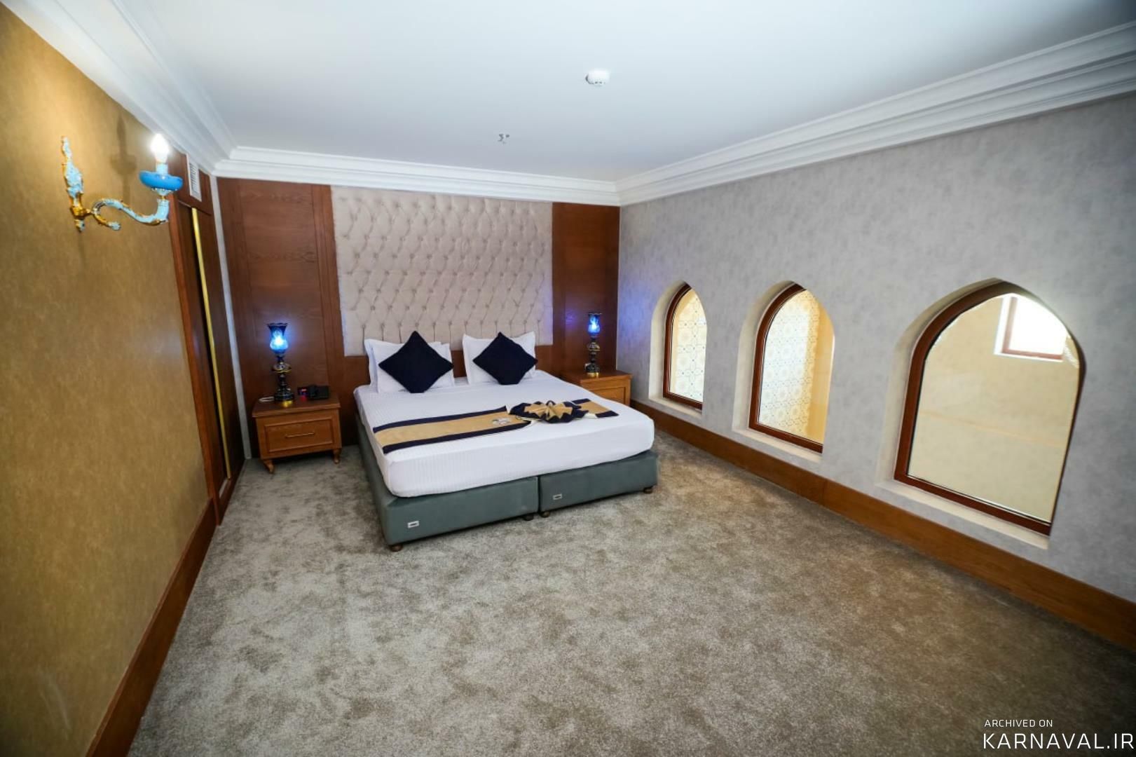 هتل خورشید هشتم رئوف کوثر