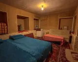 اقامتگاه بومگردی برزک (اتاق سرا) با صبحانه رایگان برزک اقامتگاه بومگردی برزک (اتاق سرا) با صبحانه رایگان برزک