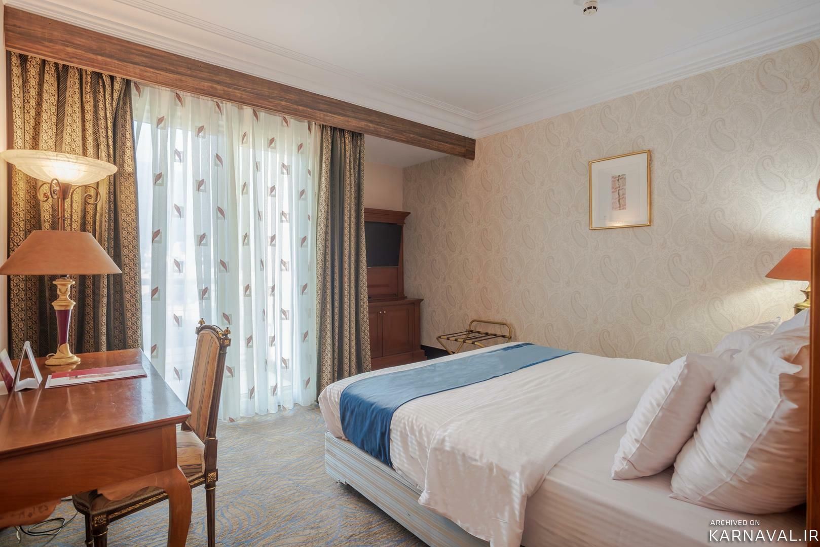 هتل پارسیان استقلال تهران