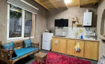 کلبه جنگلی گیله مرد سراوان کلبه جنگلی گیله مرد سراوان