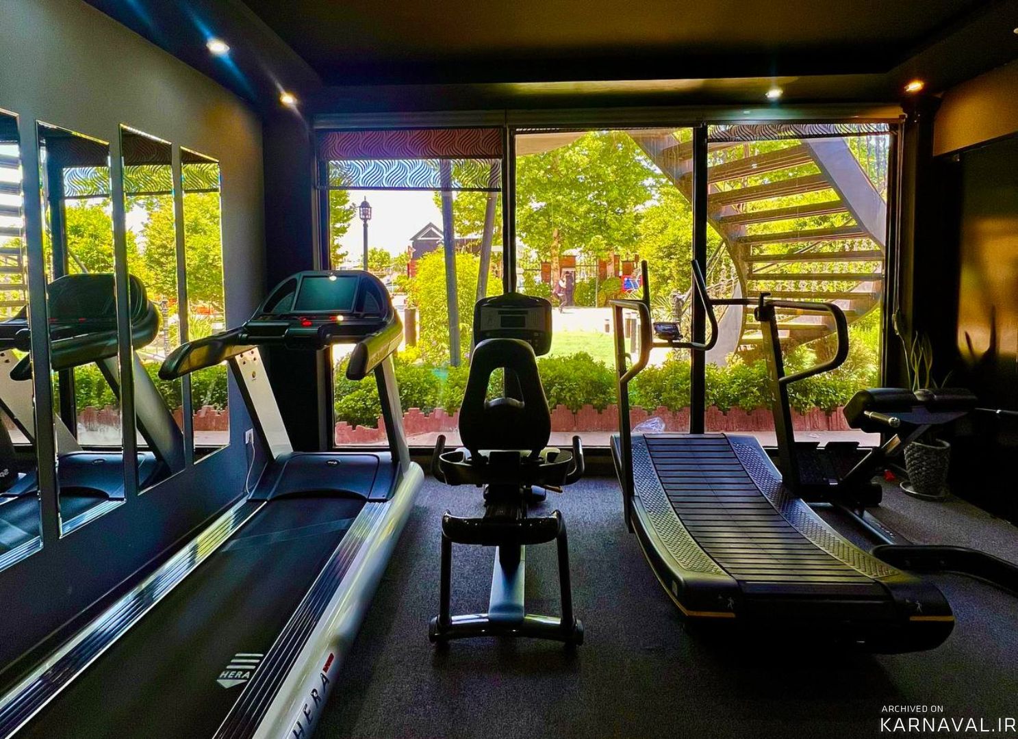 هتل ایرانیان قزوین