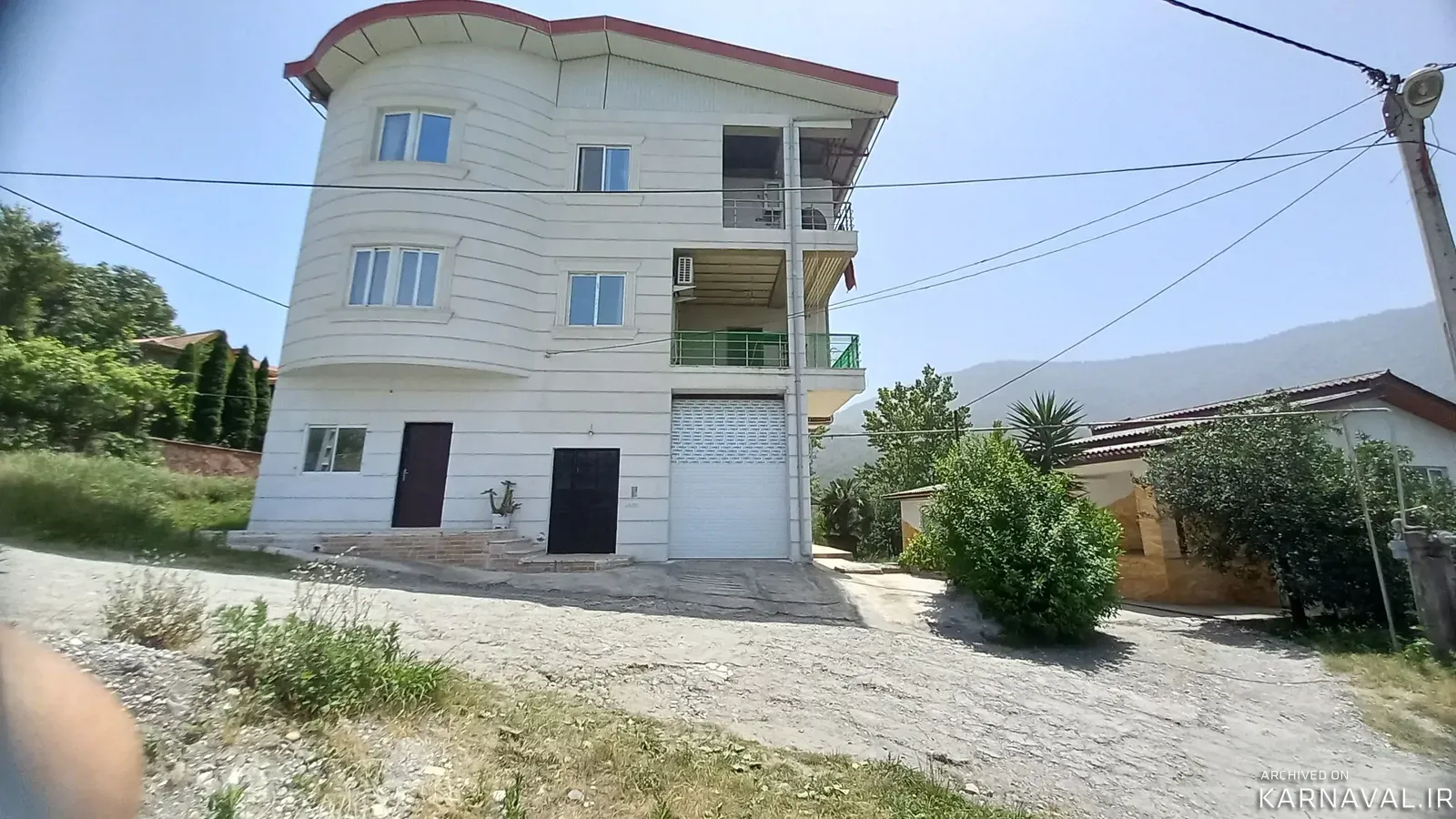 آپارتمان پناهگاه آرام در روستای دینارسرا نشتارود آپارتمان پناهگاه آرام در روستای دینارسرا نشتارود