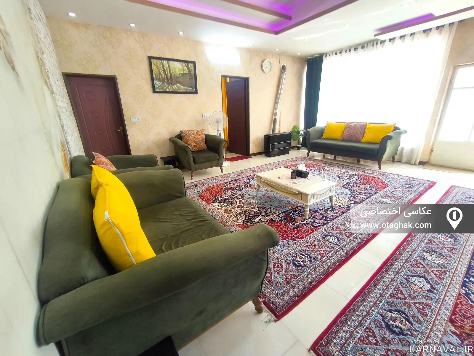 ویلا استخردار آبگرم آرامیس با فوتبال دستی سهیلیه