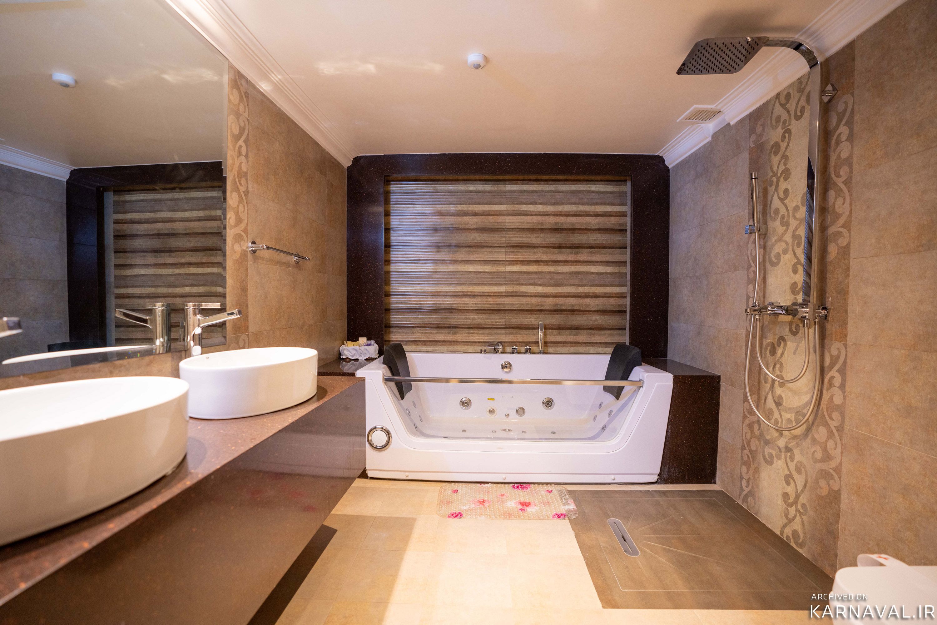 هتل لاله تهران هتل لاله تهران