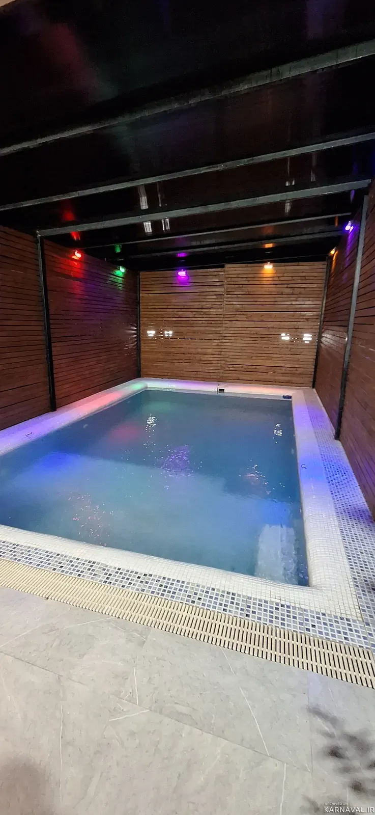 کلبه سوئیسی استخردار آبگرم لیندا نوشهر
