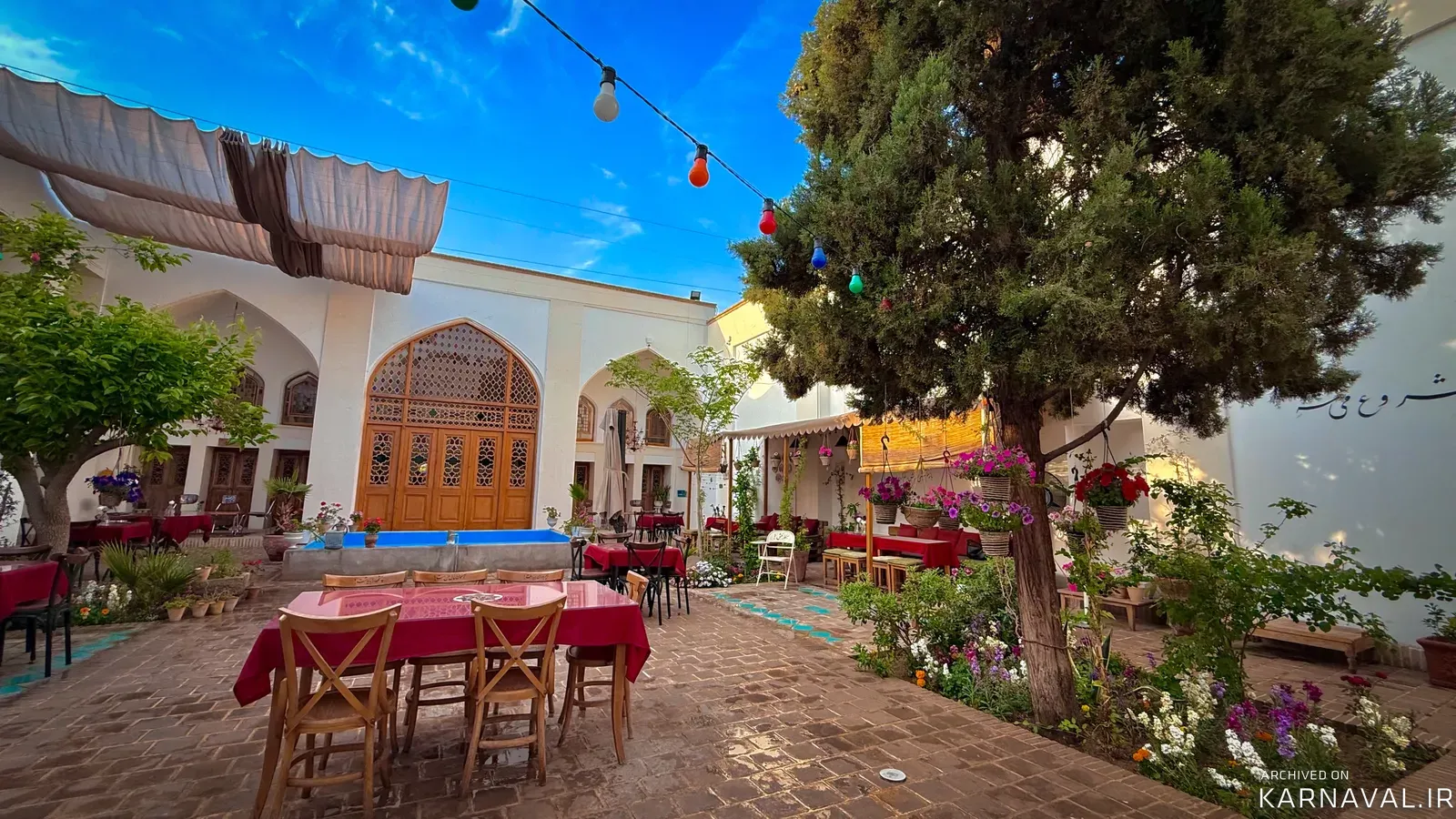هتل سنتی سنبلستان (اتاق ماه دخت) با صبحانه رایگان اصفهان