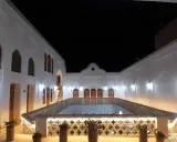 اقامتگاه سنتی عمارت شاه نشین کاشان اقامتگاه سنتی عمارت شاه نشین کاشان