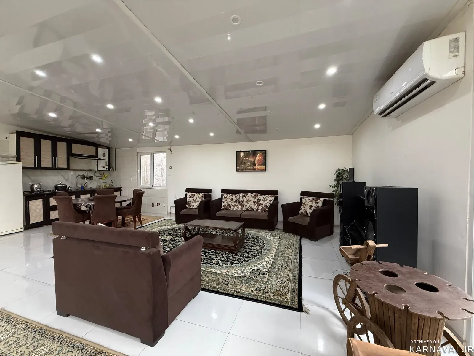 ویلا استخردار آبسرد گیلاس با فوتبال دستی کوهسار
