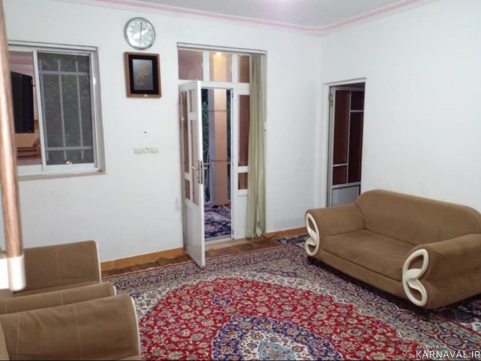 واحد مبله تک خواب جنگلی در محیطی آرام