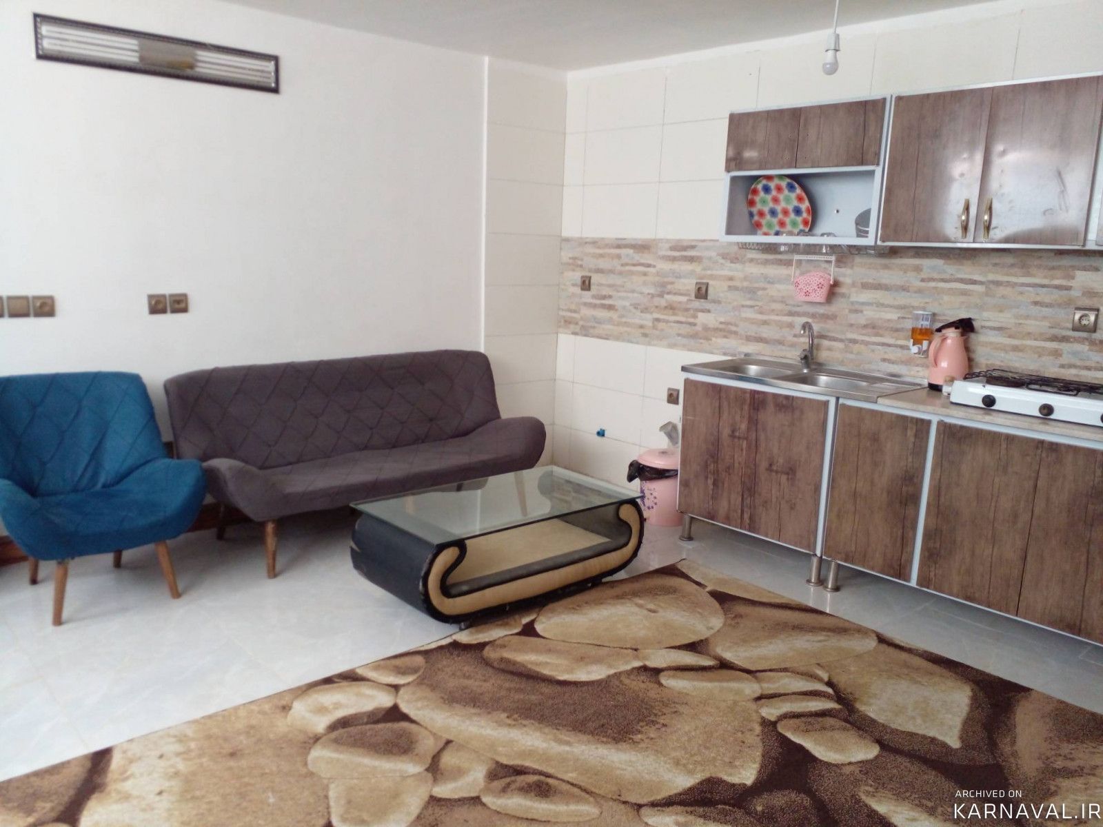 یک خوابه حیاط دار نزدیک نقش جهان
