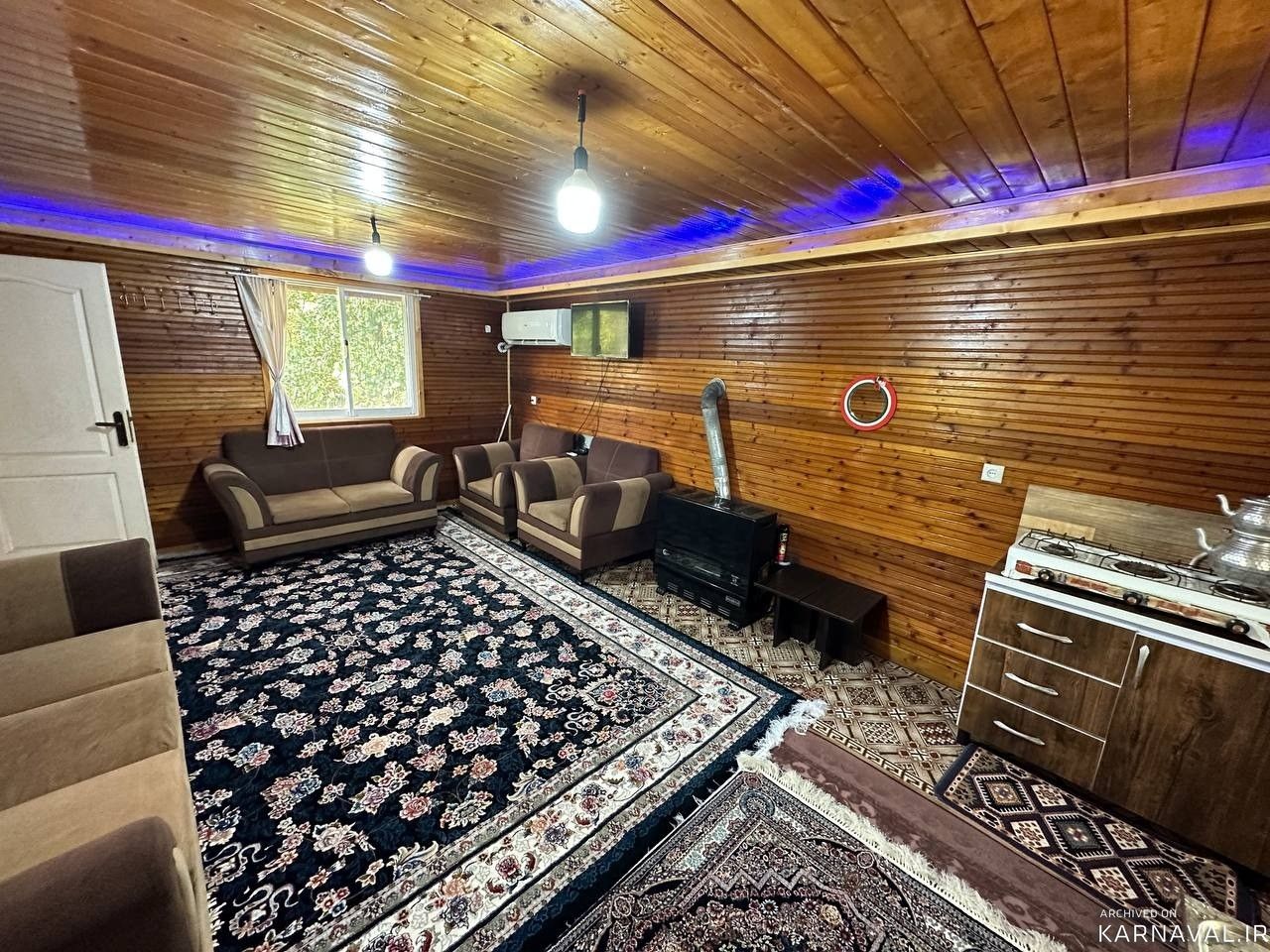 کلبه چوبی احمدی با دسترسی مناسب سد لفور