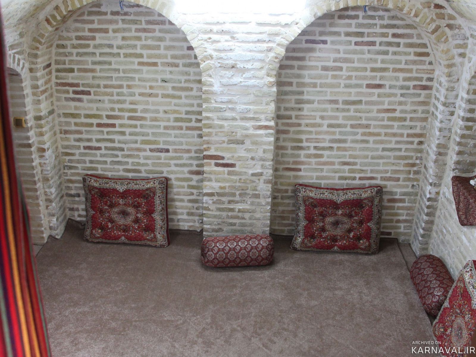 عمارت سنتی گلابگیر "اتاق ترمه"