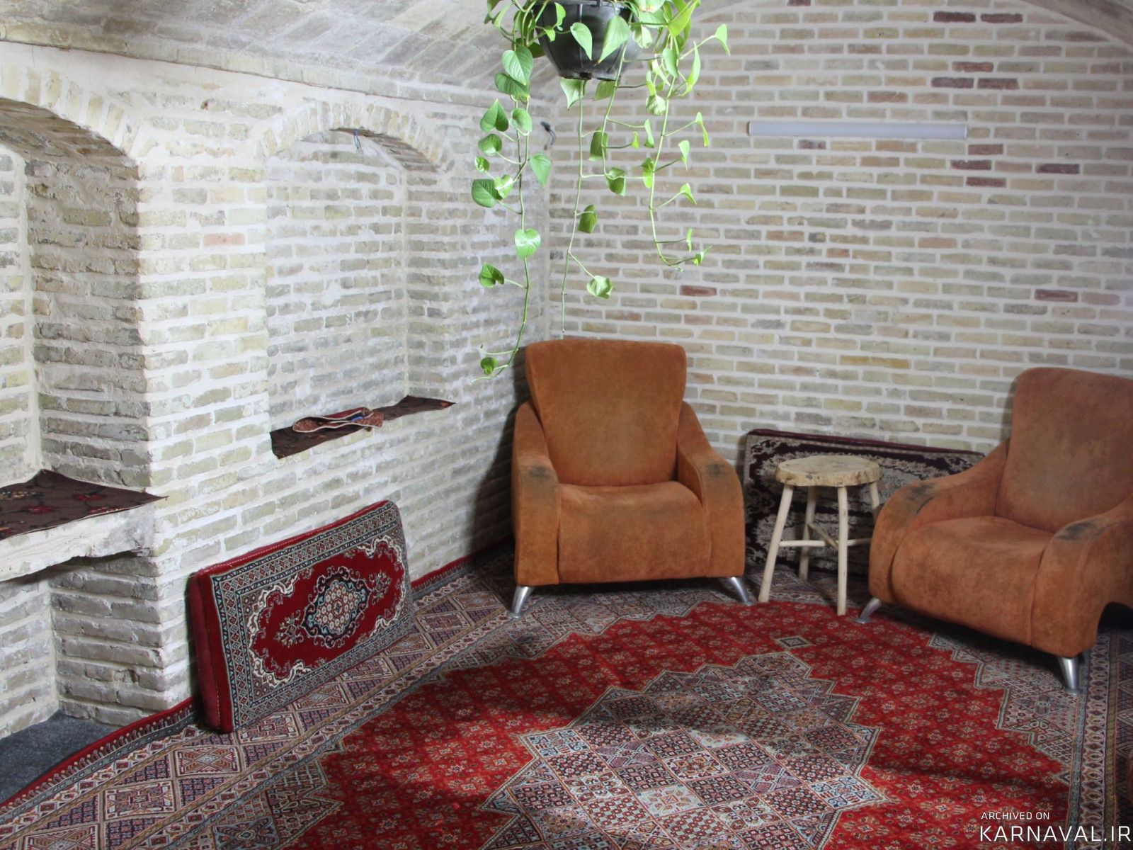 عمارت سنتی گلابگیر "اتاق گلاب" عمارت سنتی گلابگیر "اتاق گلاب"